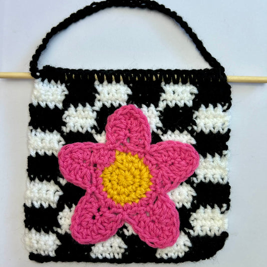 Crochet Floral Tapestry - Checkered